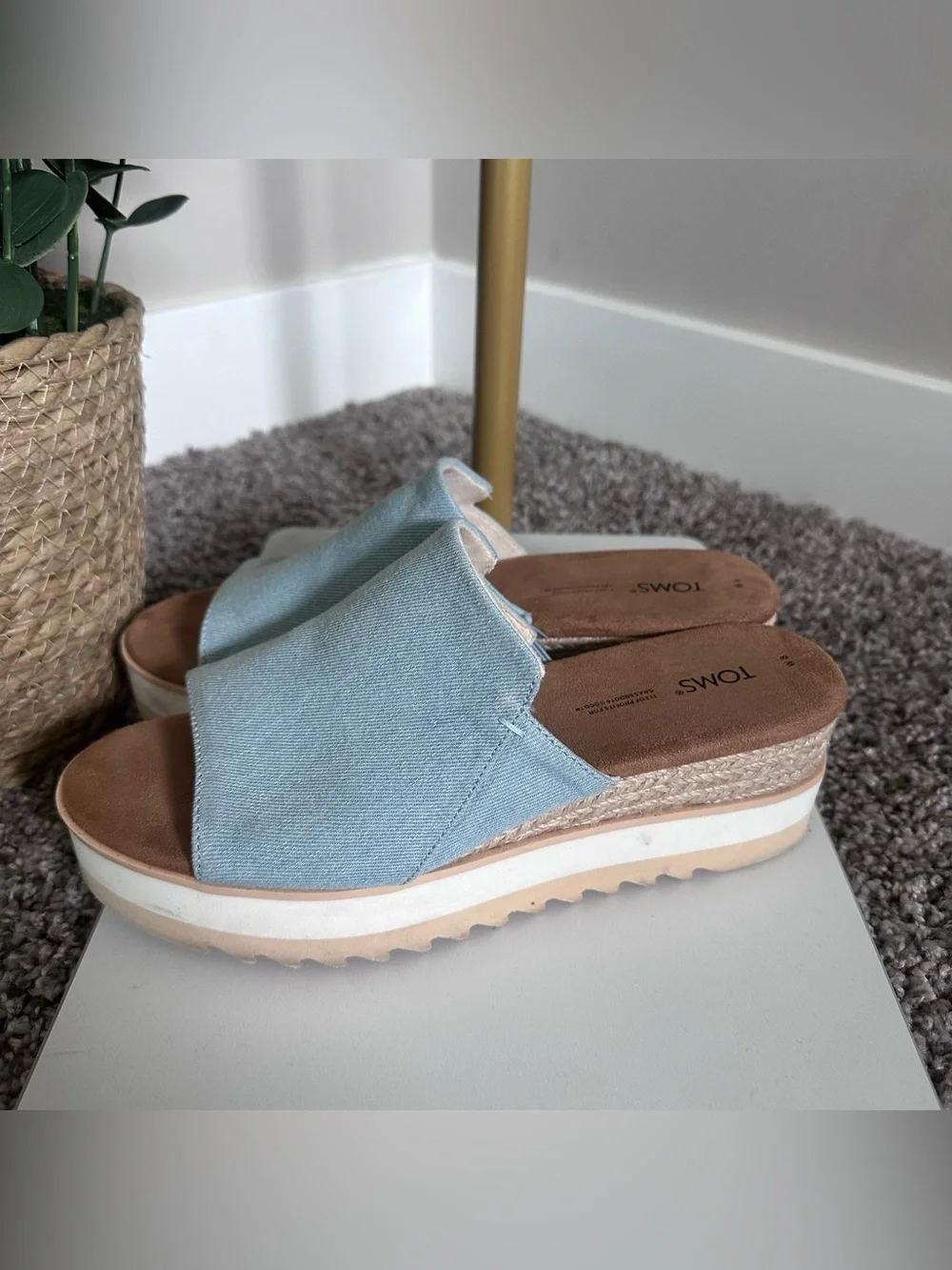 Toms Light Blue Denim Wedges